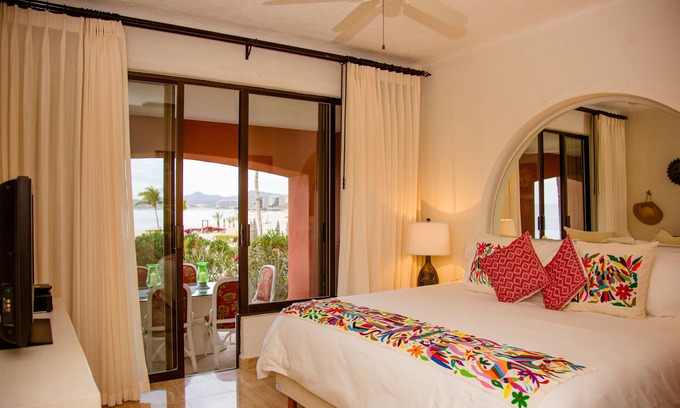 San Jose del Cabo Condominio | La impresionante ubicación frente al mar incluye todas las comodidades del resort