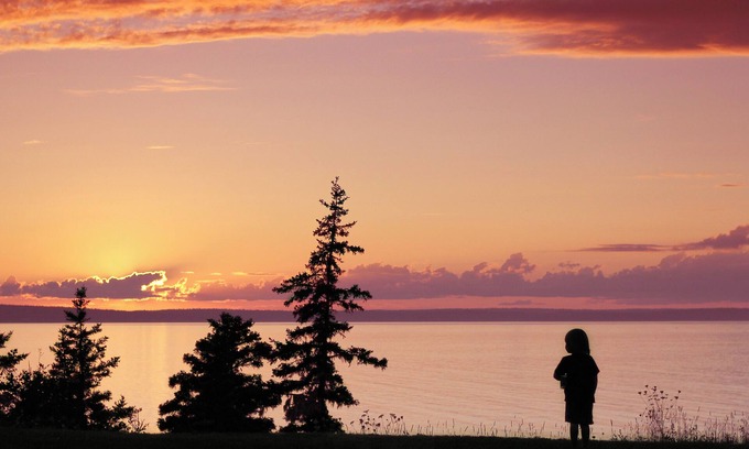 Hacketts Cove Cabaña | Ocean front cottage, relax and enjoy the sunset over St. Margaret's Bay!