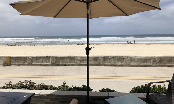 Mission Beach Casa | Ocean Front On Beach! -2 Master BR, 2 Full BA, Patio!, AC, Parking, Close to All