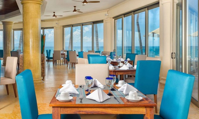 Flamingos Complejo | Ocean Front Suite Christmas week at Villa Del Palmar Flamingos, 2 bedroom.