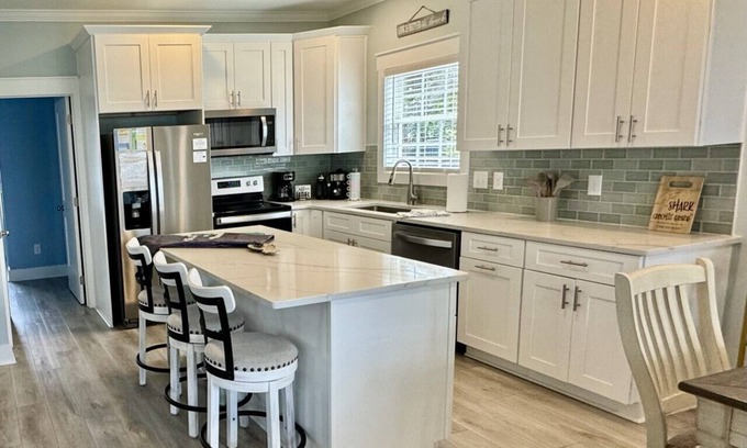 Surfside Beach Casa | Ocean Lakes, Deep Blue, Complementary Golf Cart