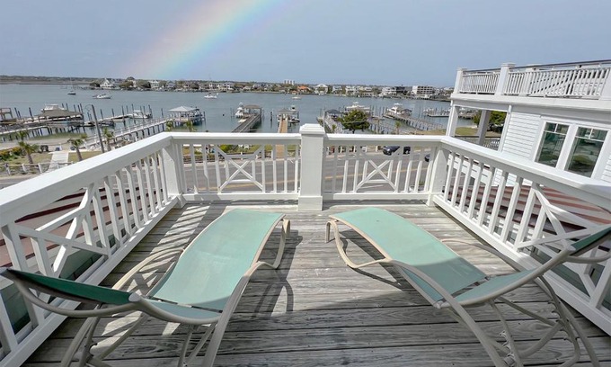 Wrightsville Beach Casa | Ocean Mist by Sea Scape Properties