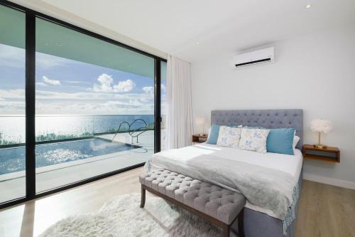 Ponta Garca Casa | Ocean Pearl - Deluxe OceanView Heated Pool