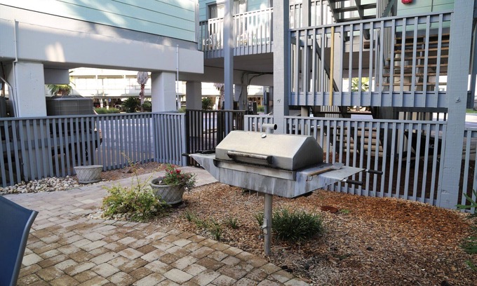 Gulf Shores Condominio | Ocean Reef 601 2 Bedroom Condo by RedAwning