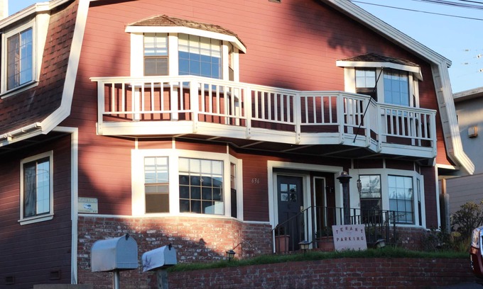 Morro Bay Casa | Ocean's Breeze, un espacio acogedor para reunirse en las 'Alturas'. ¡Mascota amigable!