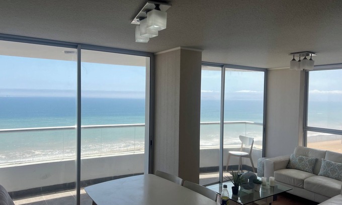 Lima Condominio | Ocean Side Condo with Panoramic View in Great Location with Fiber Optic Internet