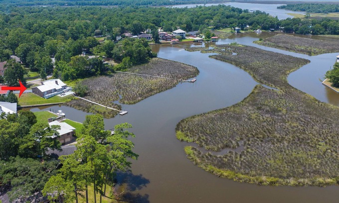 Ocean Springs Casa | Ocean Springs Waterfront Home with Amazing Views!