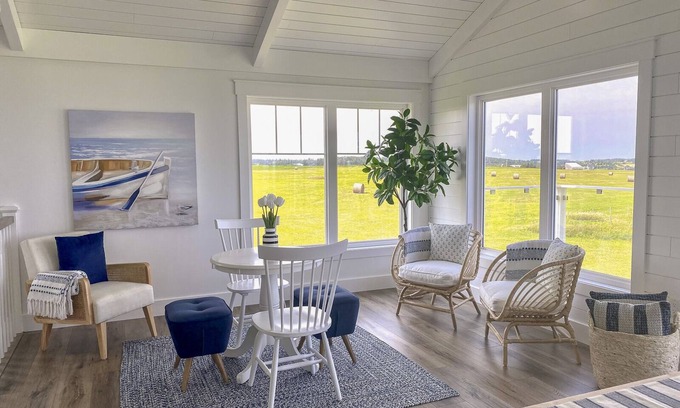 Sea View Apartamento | Ocean Stone - amazing ocean views, minutes to sandy beaches