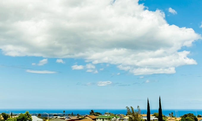 Bluffs Casa | Ocean, Sunset, Mountain & Celestial Views