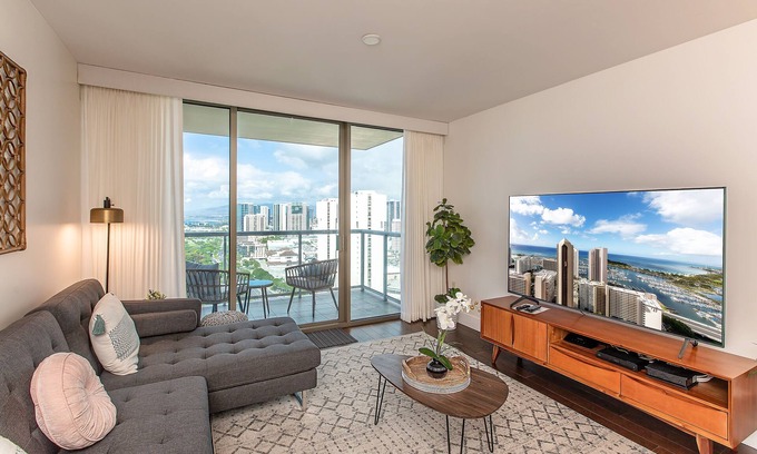 Waikiki Condominio | Newly Remodeled Ocean View 2 BDRM Condo at the Watermark