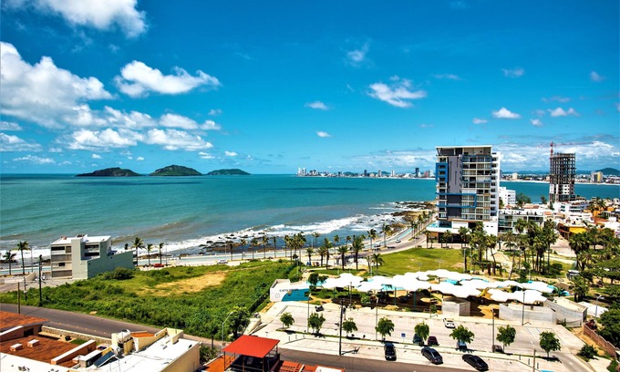 Downtown Mazatlan Condominio | Ocean View Condo near Plaza Machado, Historic Mazatlan, Olas Altas & the Malecon