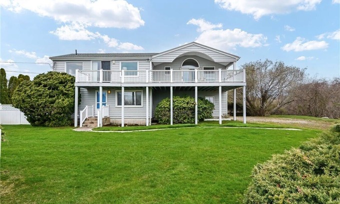 Green Hill Cabaña | Ocean view cottage in Green Hill 3BR 2 BA