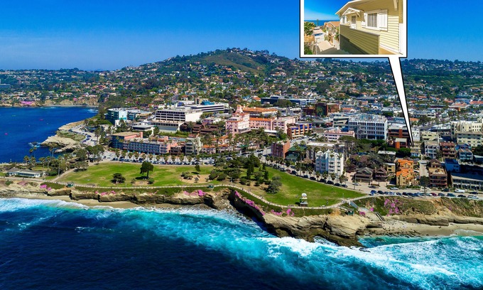 Village of La Jolla Cabaña | Ocean-view cottage with steps from La Jolla Cove & Prospect Street