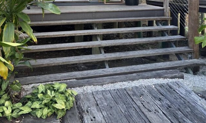 King Scrub Casa | Ocean view Mountain Top Treehouse Style Home
