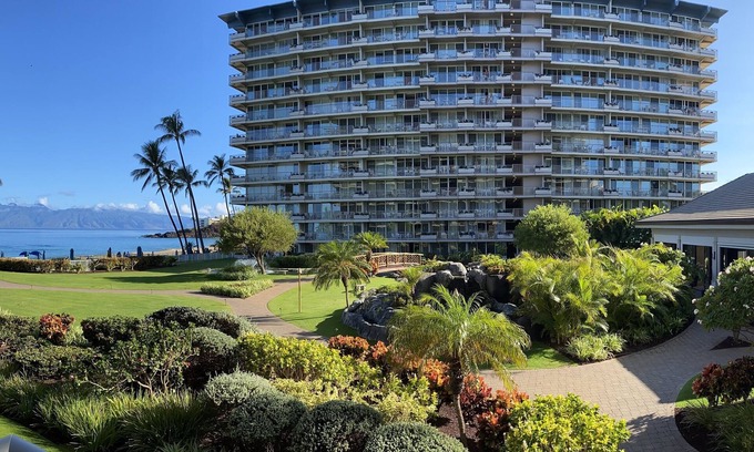 Kaanapali Condominio | Ocean View Studio # 264 *** ESCAPADA DE OTOÑO, ESTILO MAUI ***