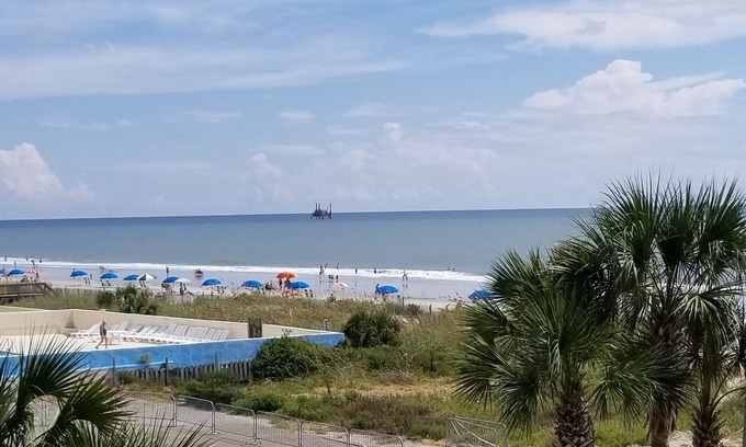 Myrtle Beach Apartamento | Estudio con vista al mar en el OceanFront Landmark Resort con impresionantes instalaciones de agua