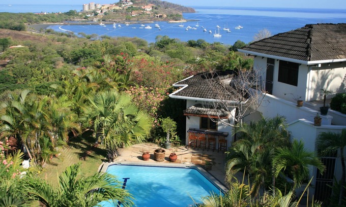 Playa Flamingo Villa | VILLAS CASA LOMA (Suite 302) EL MEJOR SECRETO DE FLAMINGO BEACH POR MÁS DE 30 AÑOS