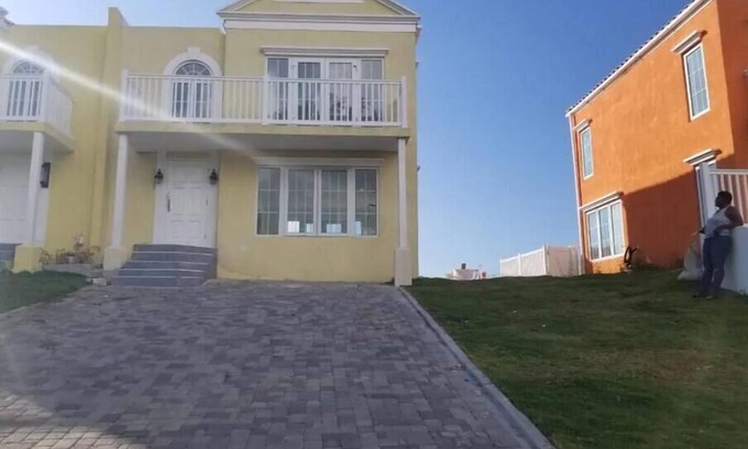 Orange Bay Casa | Ocean View Villa @ LBCC