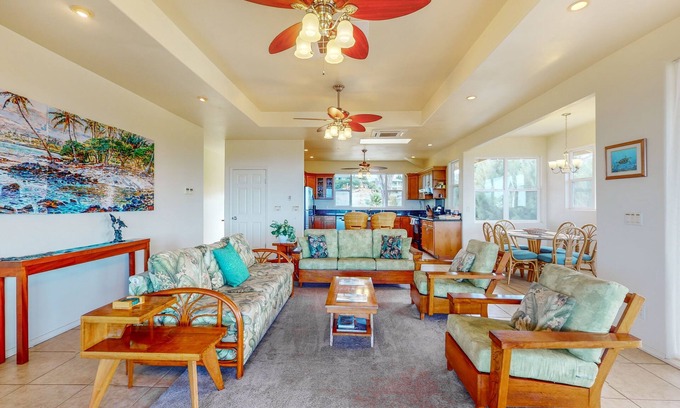 Waikoloa Casa | Ocean-view Waikoloa Village retreat with air conditioning - discounted golf