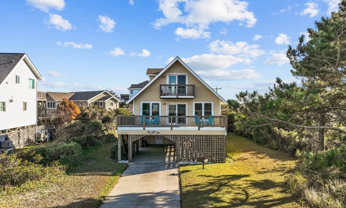 South Nags Head Casa | Ocean Views, Direct Beach Access, Hot Tub, Bring Fido