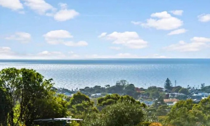 Dromana Casa | OCEAN VIEWS Serenity by Arthurs seat state park