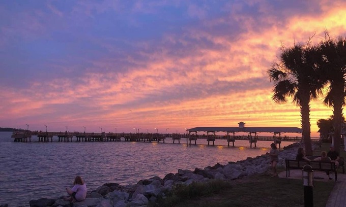 Saint Simons Island Apartamento | Ocean Waves Summary: