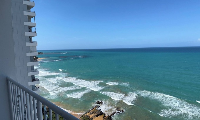 La Pared Condominio | Oceanfront 1 bedroom condo Luquillo Beach Xscapes