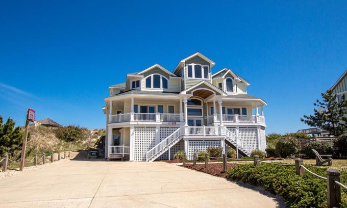 Whalehead Beach Casa | OCEANFRONT, 10 BRs, ELEV, Pool, Rec Rm, Theater Rm, Ocean Views, WL845, MacDaddy