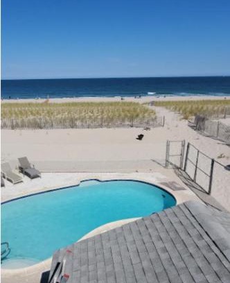 Osbornsville Apartamento | Oceanfront 2-Level Guest Suite + Private Beach + Pool