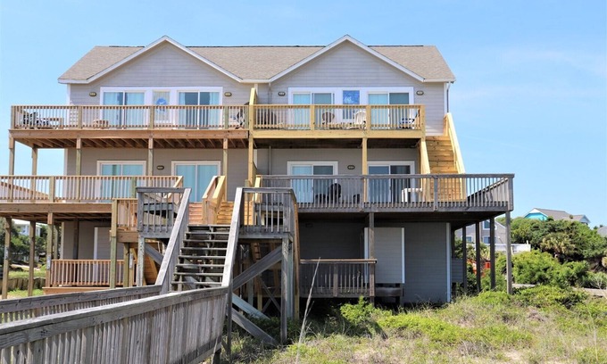 Emerald Isle Cabaña | Frente al mar y perros en Emerald Isle, Carolina del Norte!