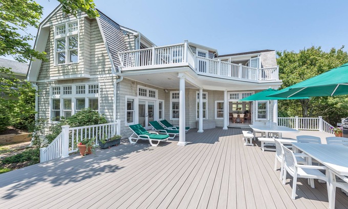 Amagansett Dunes Casa | Oceanfront Amagansett Gem - Available for Labor Day!!