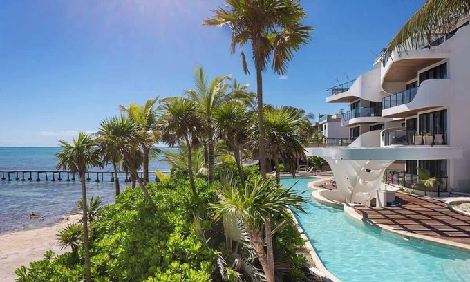Tulsayab Apartamento | Oceanfront Apartment with Private Pool