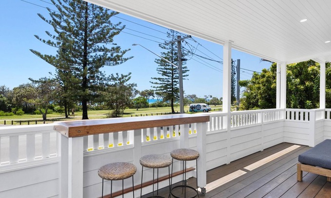 Kingscliff Casa | CHALET DE PLAYA CONTEMPORÁNEO FRENTE AL MAR EN EL DESFILE MARINO