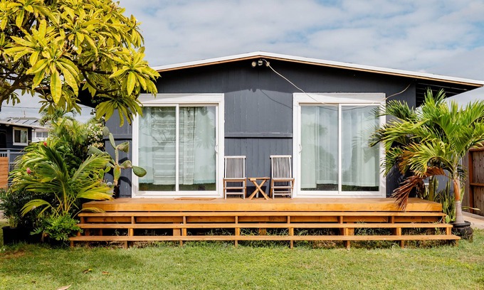 Ewa Casa | Oceanfront Bungalow with Gated Entry and Pet Friendly