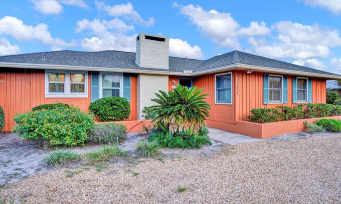 Fernandina Beach Cabaña | Escuela de verano "Ocean Front Cottage"