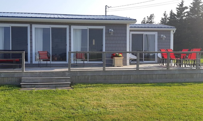 Grand-Digue Cabaña | Oceanfront Cottage on the Northumberland Straight