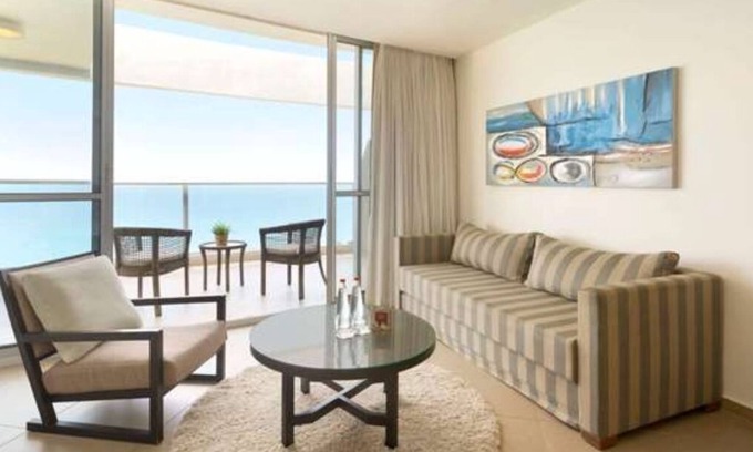 Acre Apartamento | Oceanfront Deluxe Suite