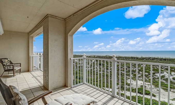 American Beach Casa | Oceanfront, gated community townhome with private W/D, beach & pool access
