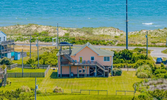 Hatteras Casa | Oceanfront House w/Private W/D/Central AC/Ocean Views/Free WiFi/Private Hot Tub