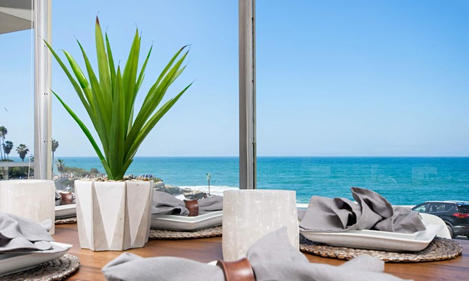 Village of La Jolla Condominio | FRENTE AL MAR en la COVE # 1