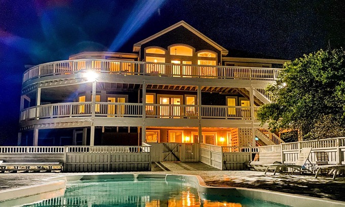 Corolla Casa | Sale: Aug24-Aug31: Oceanfront Mega-Estate | 14BR| Pool, Game Room, Wild Horses