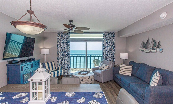 Myrtle Beach Condominio | "Oceanfront Myrtle Beach Condo: High-Rise Haven for Families!"