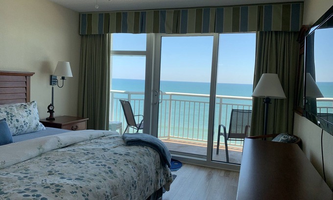 Myrtle Beach Condominio | Oceanfront Oasis in Myrtle Beach at South Beach