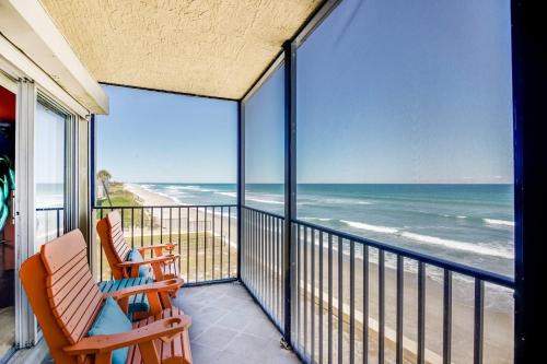 South Patrick Shores Apartamento | Oceanfront Oasis - 2br2ba Direct Oceanfront!