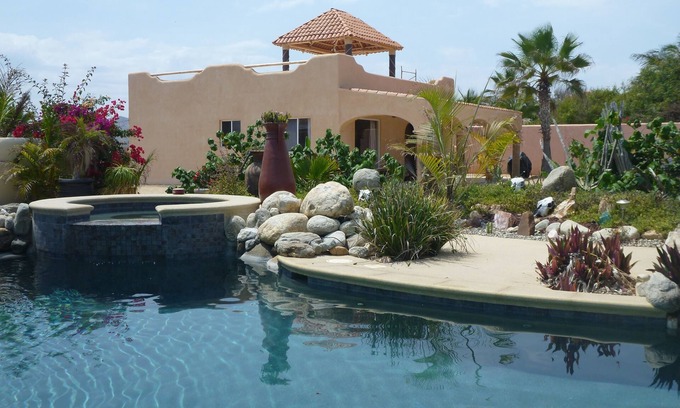 Chimalhuacan Casa | Frente al mar en playa aislada, piscina y palapa