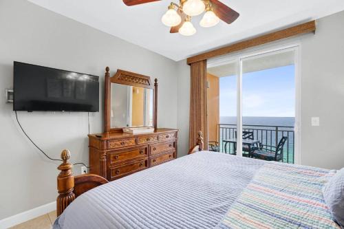 West Panama City Beach Apartamento | Oceanfront Penthouse CornerUnit 1950sf with beach service