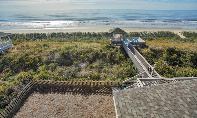Oak Island Casa | Rhapsody in Blue - New Listing - Oceanfront, Sleeps 22