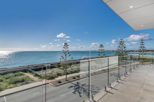 Mandurah Apartamento | Oceanfront Retreat With Stunning Marina Views