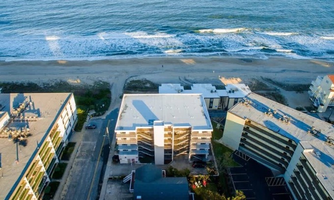 Midtown Ocean City Condominio | 2 dormitorios OceanFront Condo 81st St. S