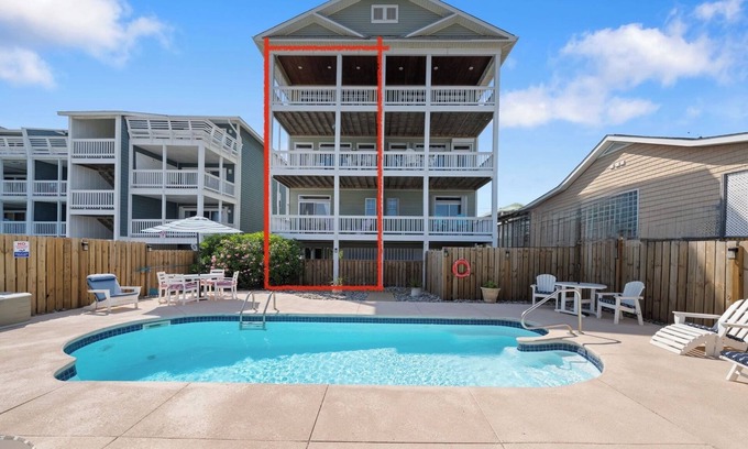 North Carolina Coast Casa | OCEANFRONT, UPDATED, Heated Pool, Elevator, Clean, Near Boardwalk, Shops, Dining